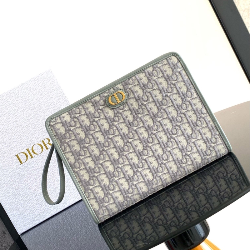 D*or clutch bags